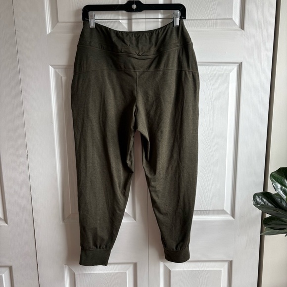 BYLT Premium Basics Essential Jogger Army Green Pocket Athletic Lounge M Soft - Picture 6 of 12